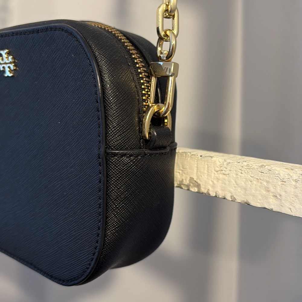 Tory Burch Black and Gold Crossbody Bag - Picture 3 of 8